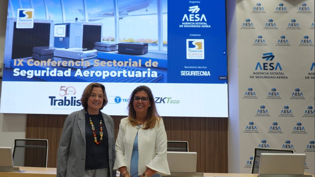 Seguridad Aeroportuaria: Normativa, claves y retos 1 Inauguración a cargo de Montserrat Mestres directora de AESA y Ana Borredá Presidenta de la Fundación Borredá